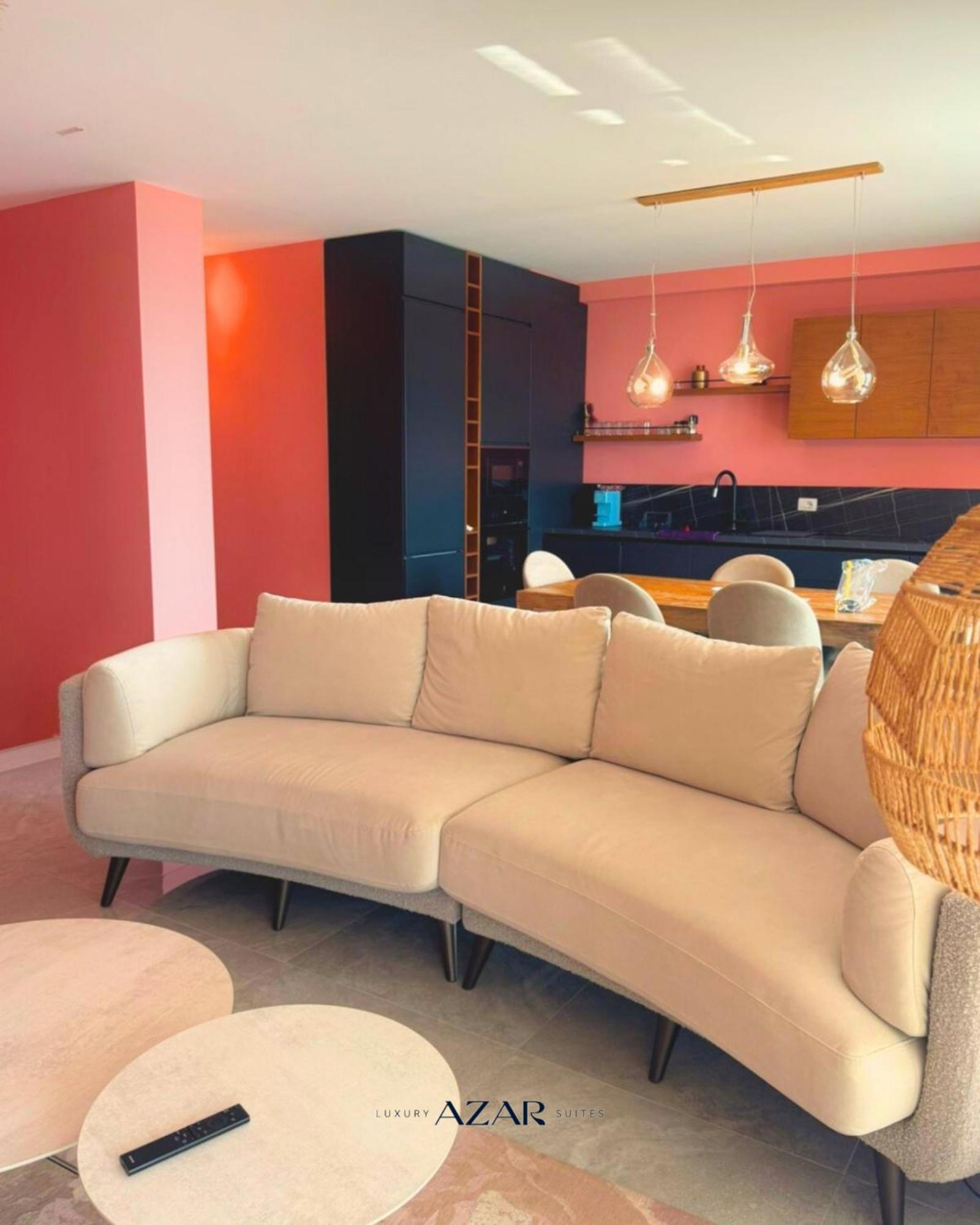 Azar Luxury Vlorë
