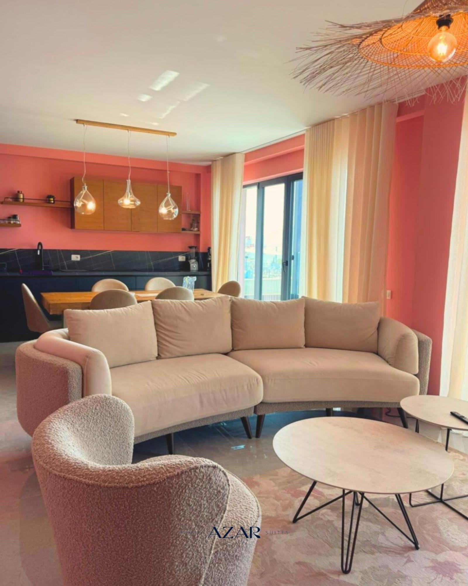 Azar Luxury Vlorë
